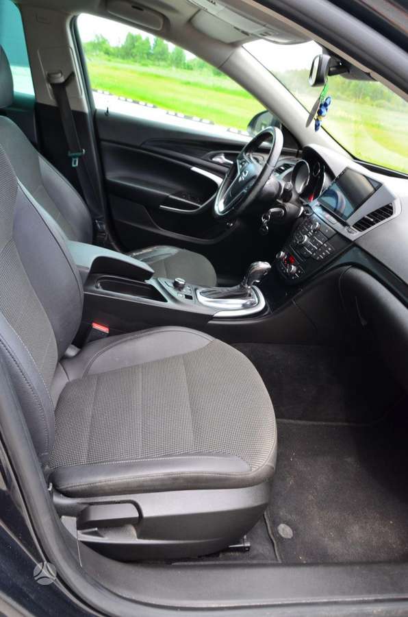 Opel Insignia, 2.0 l., Универсал