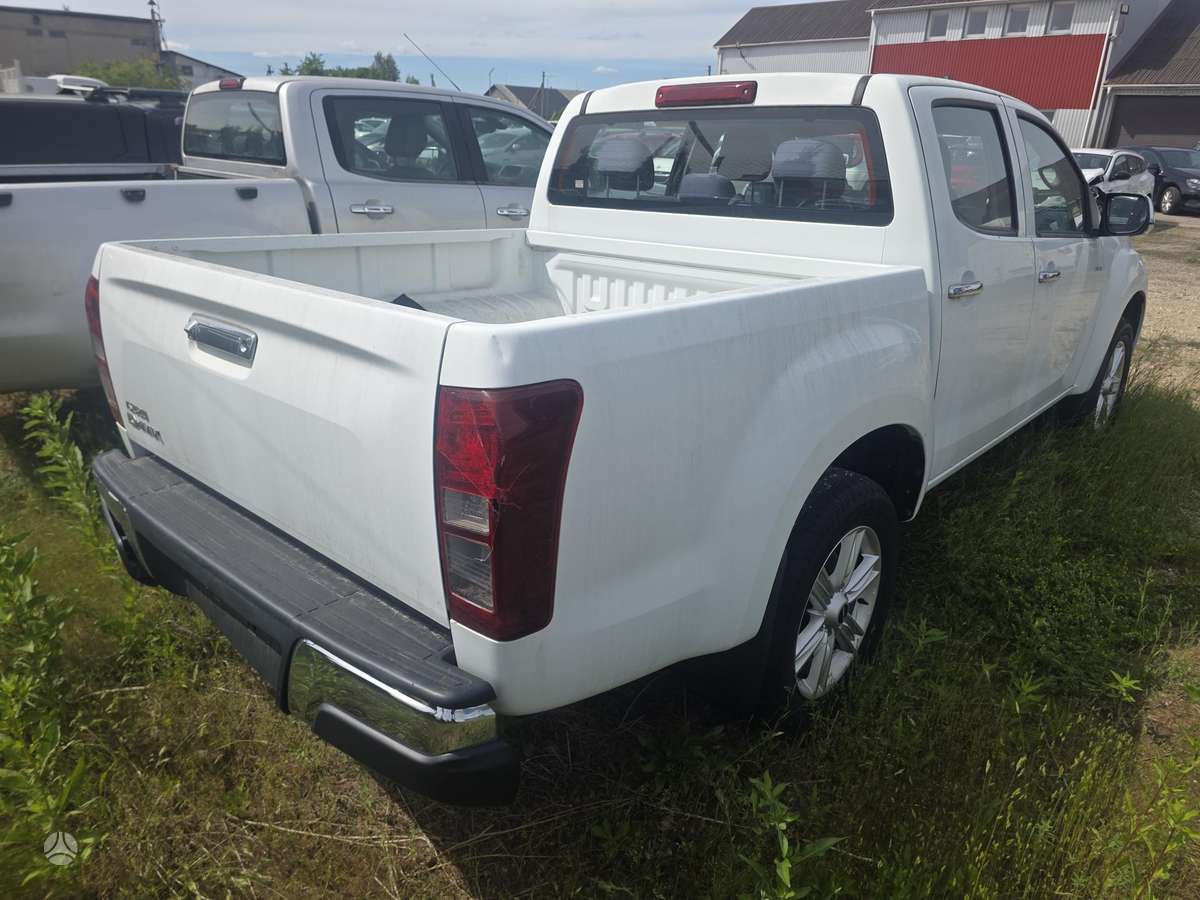 Isuzu D-Max, 1.9 l., off-road / crossover