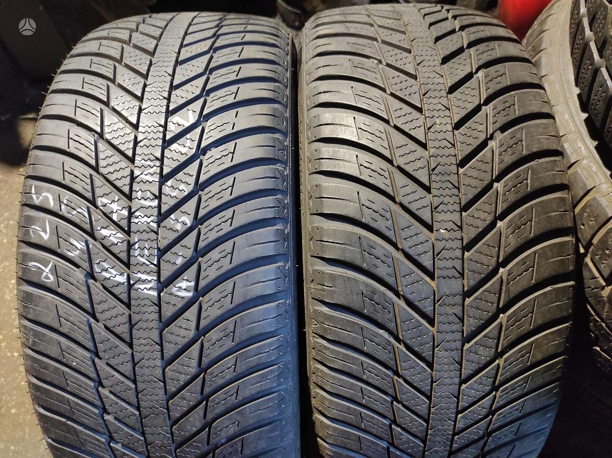 Continental, зимние 225/45 R17