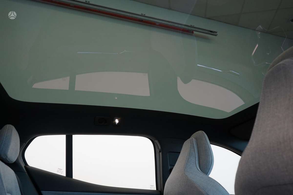 Volvo EX30 - 12