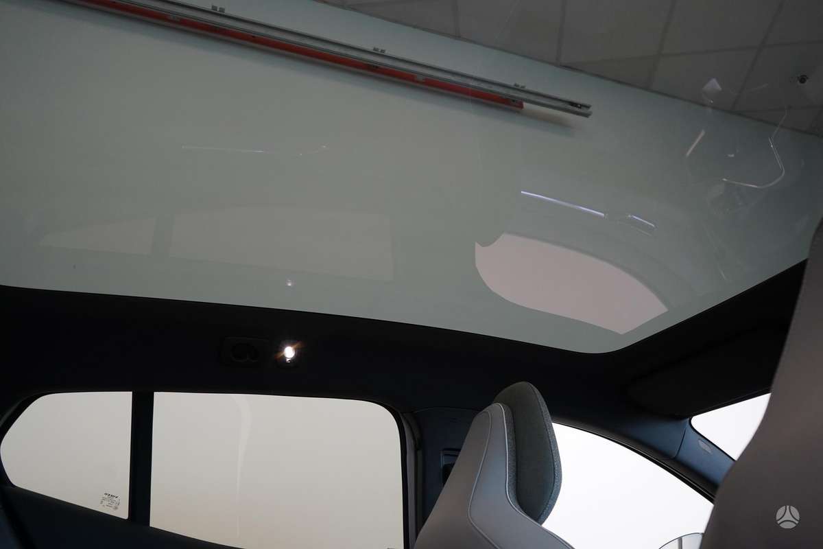 Volvo EX30 - 12