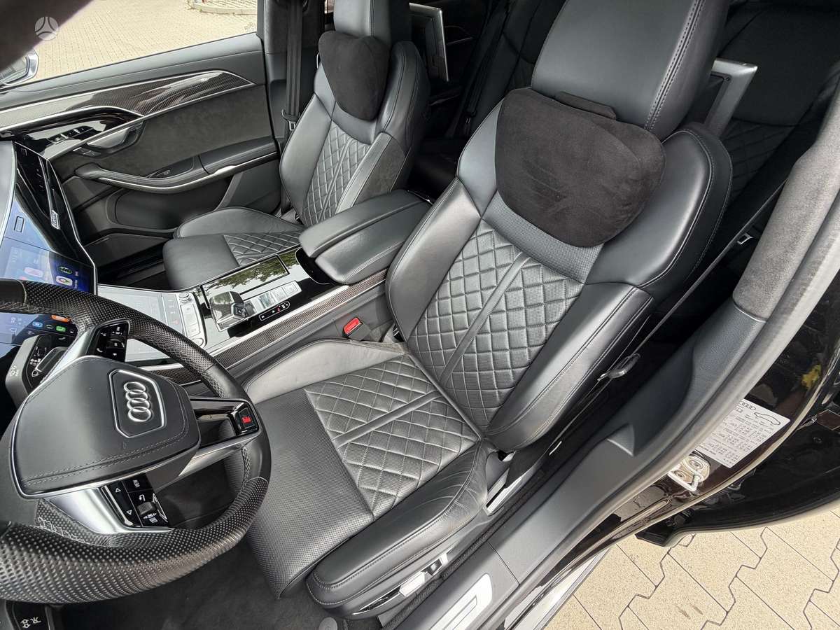 Audi S8, 4.0 l., Седан