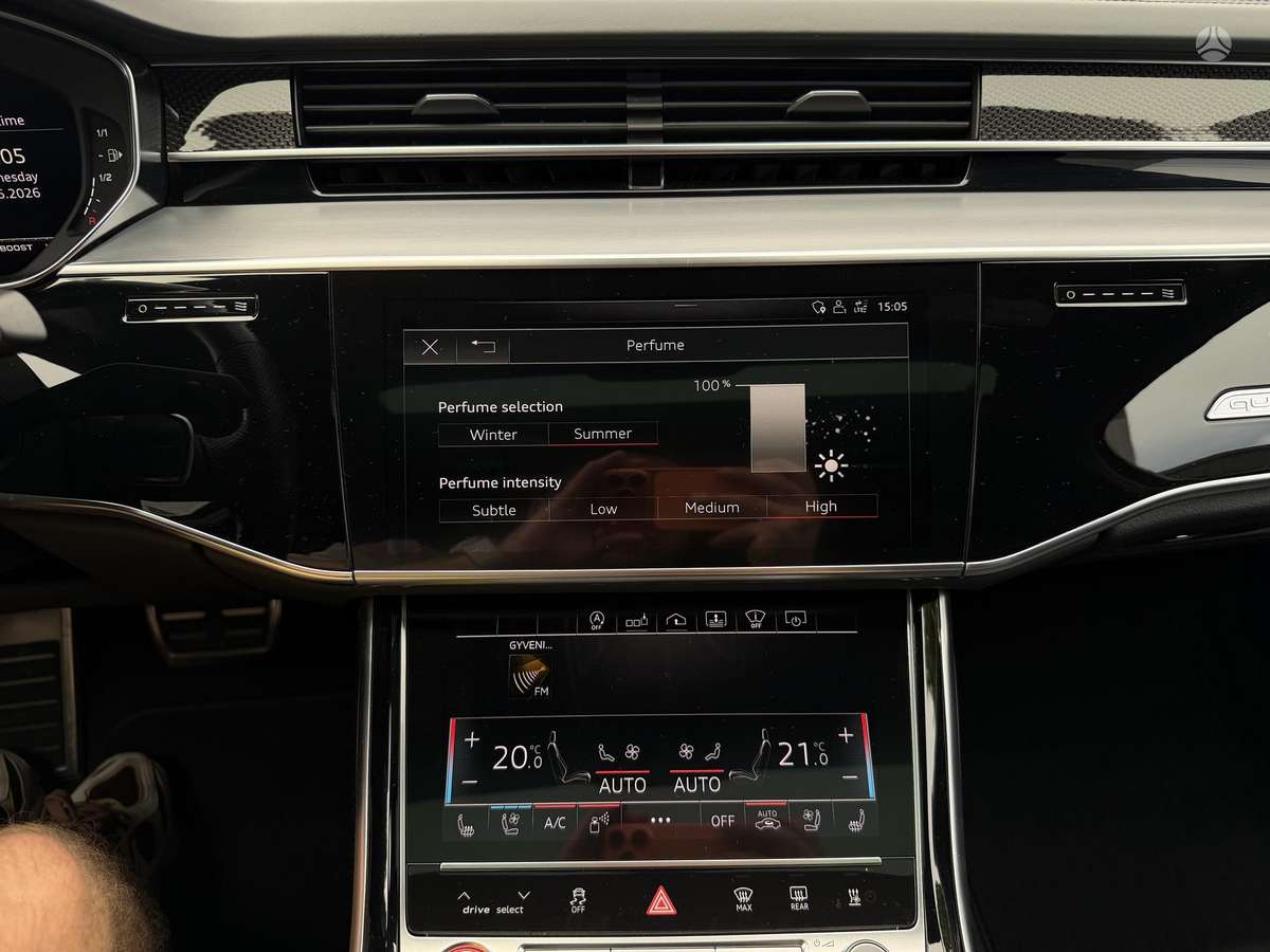 Audi S8, 4.0 l., Седан