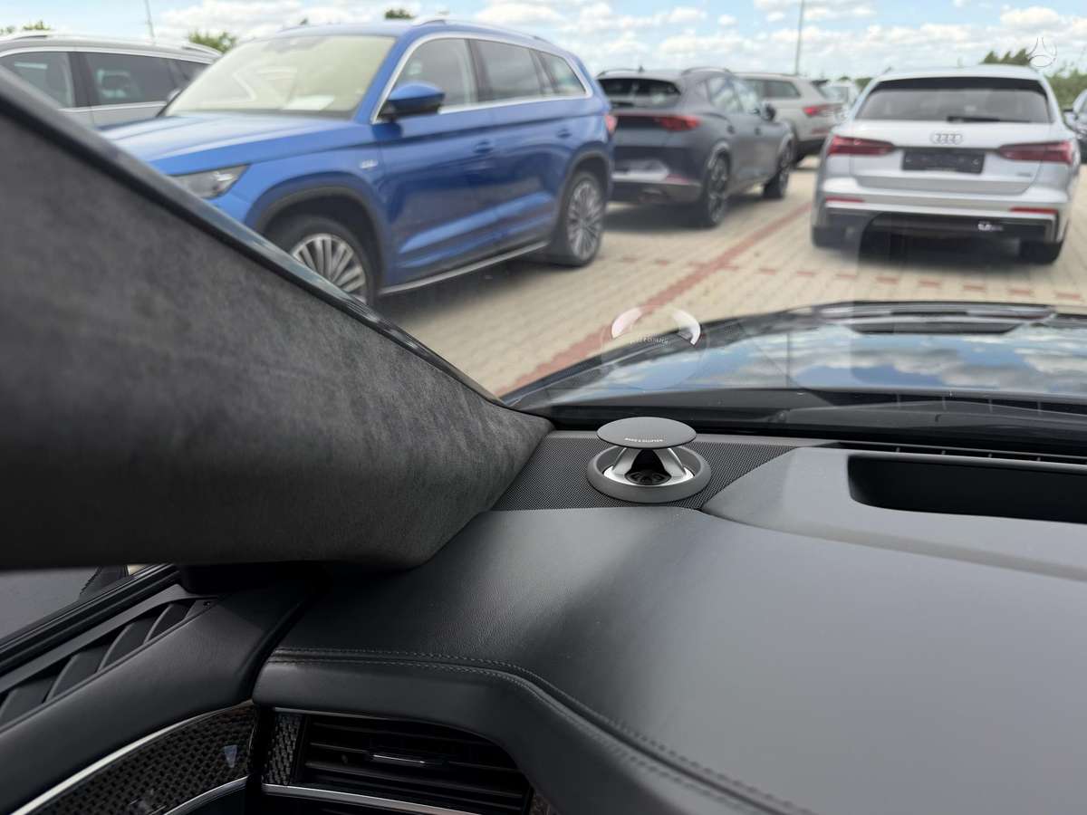 Audi S8, 4.0 l., Седан
