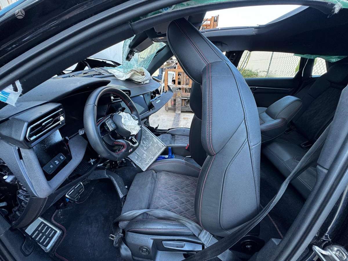 Audi S3, 2.0 l., hatchback
