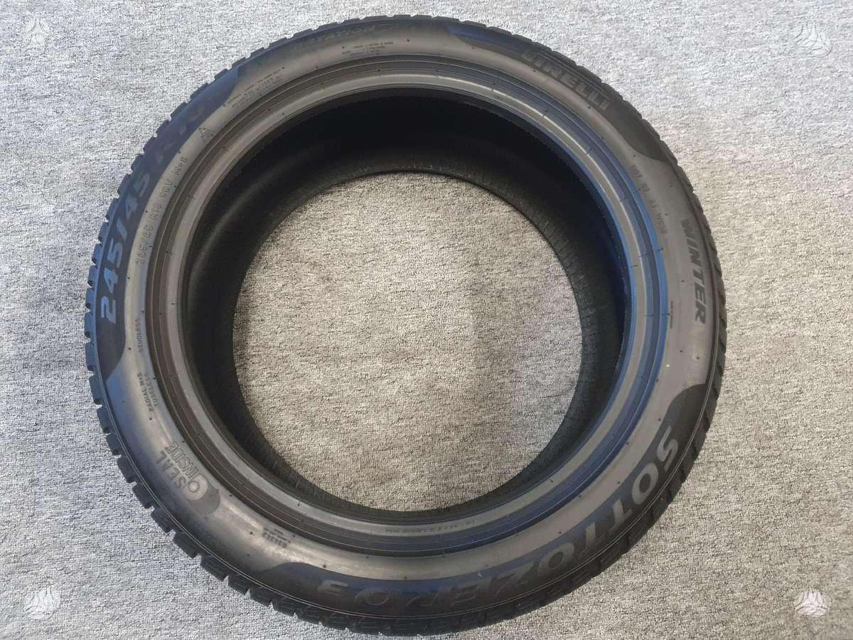 Pirelli 2023m 95% SottoZero3*, всесезонные 245/45 R18