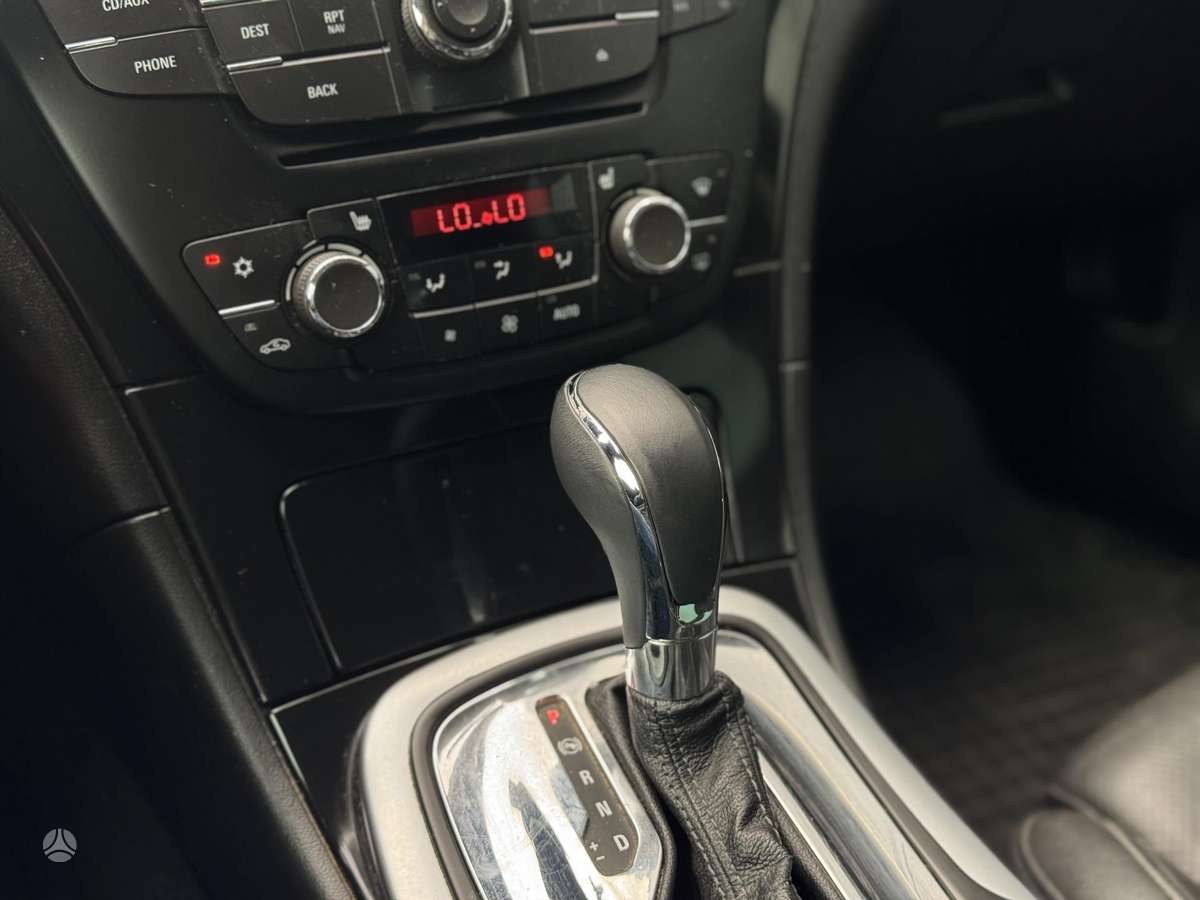 Opel Insignia, 2.0 l., Универсал