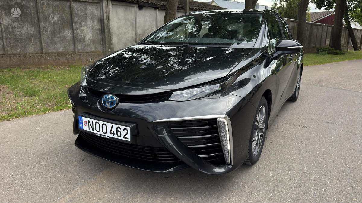 Toyota Mirai - 1