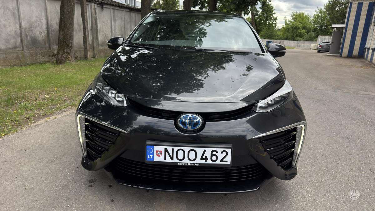 Toyota Mirai - 2