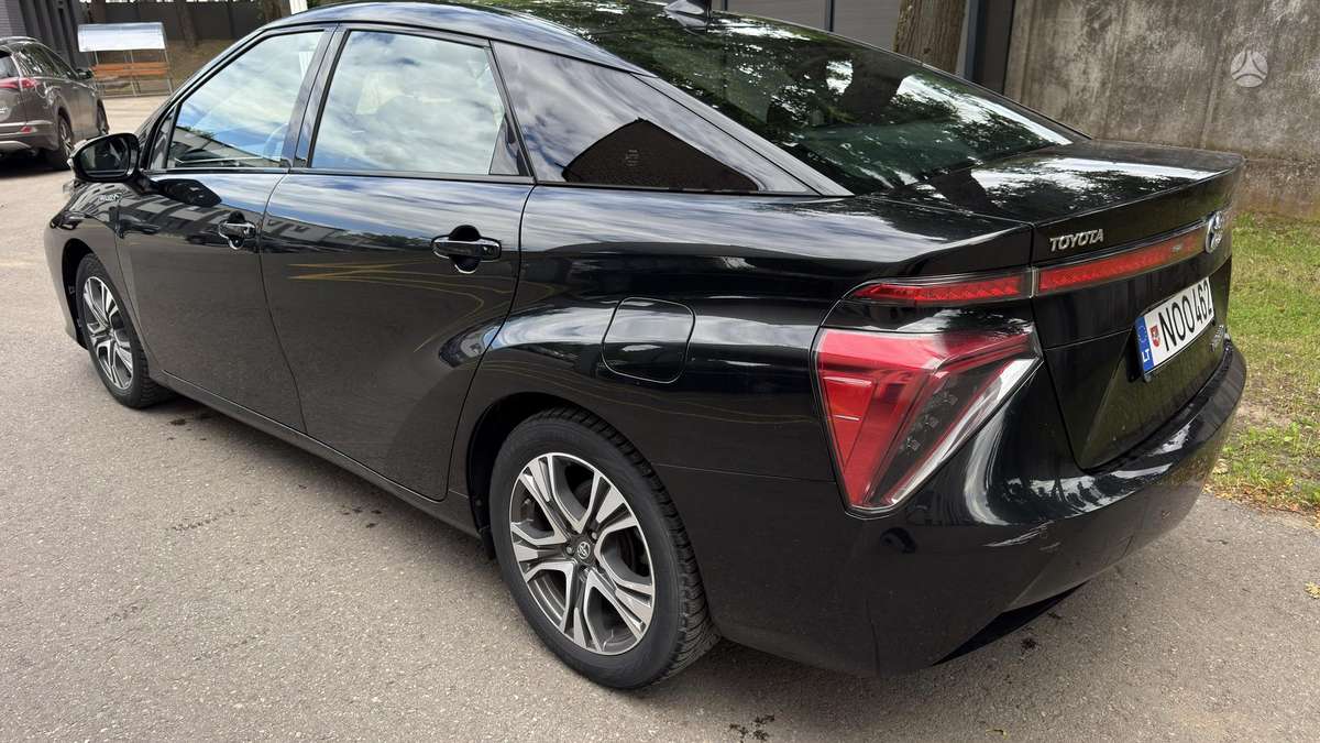 Toyota Mirai - 6