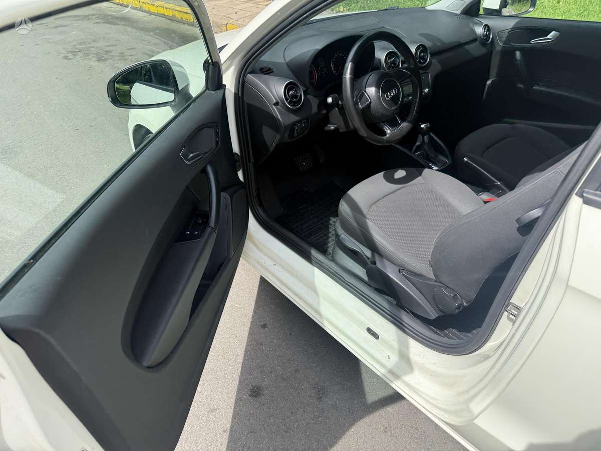 Audi A1, 1.4 l., hatchback