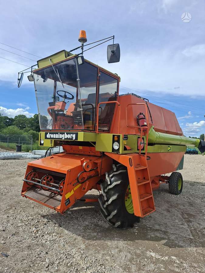 Dronningborg D7000H, комбайны