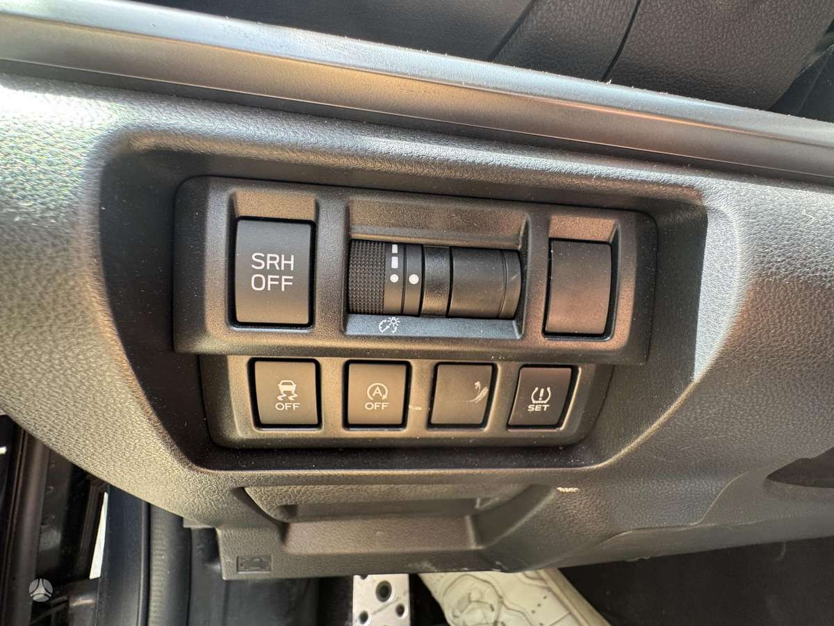 Subaru XV, 1.6 l., hatchback
