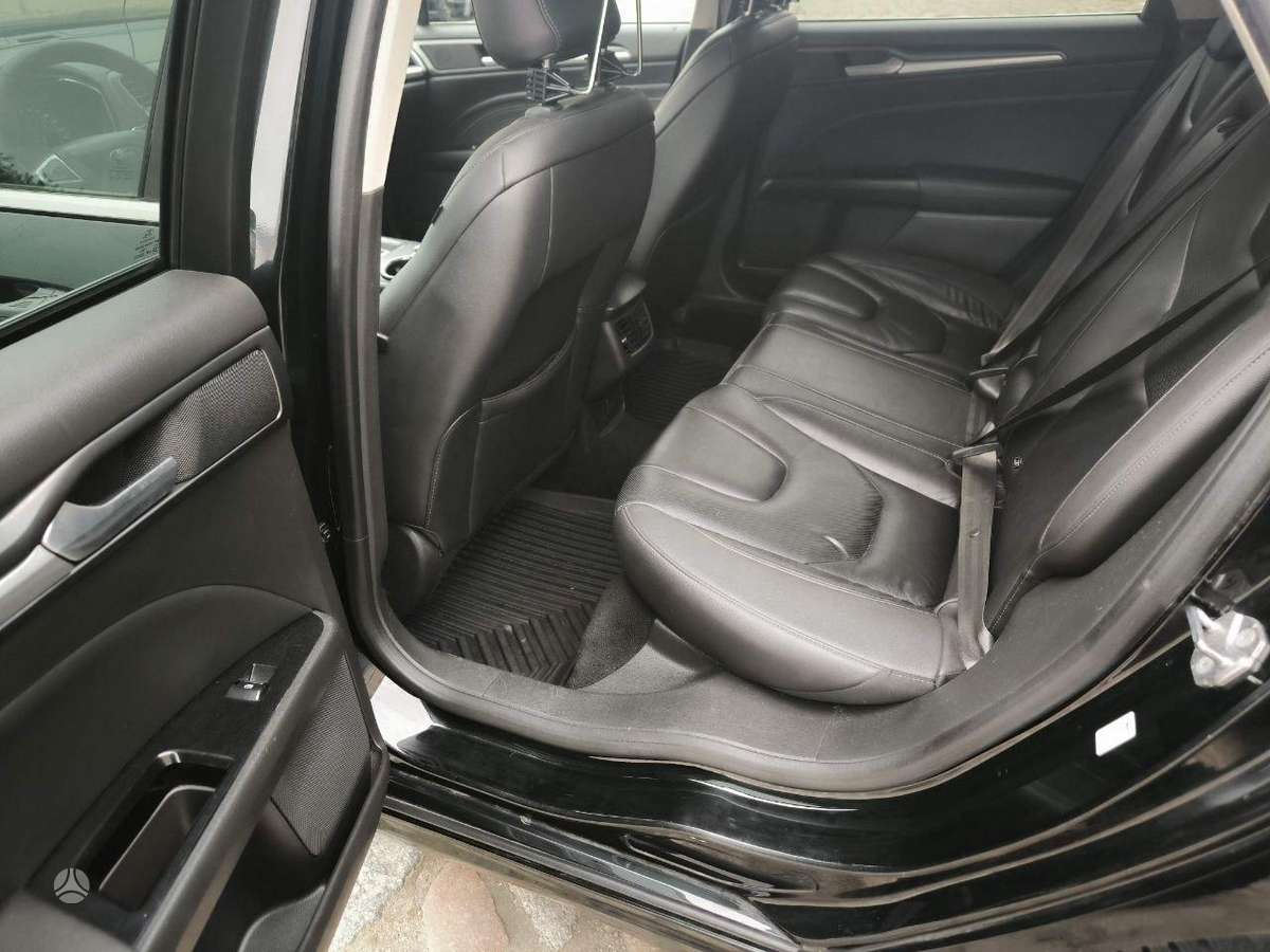 Ford Mondeo, 2.0 l., Хэтчбек
