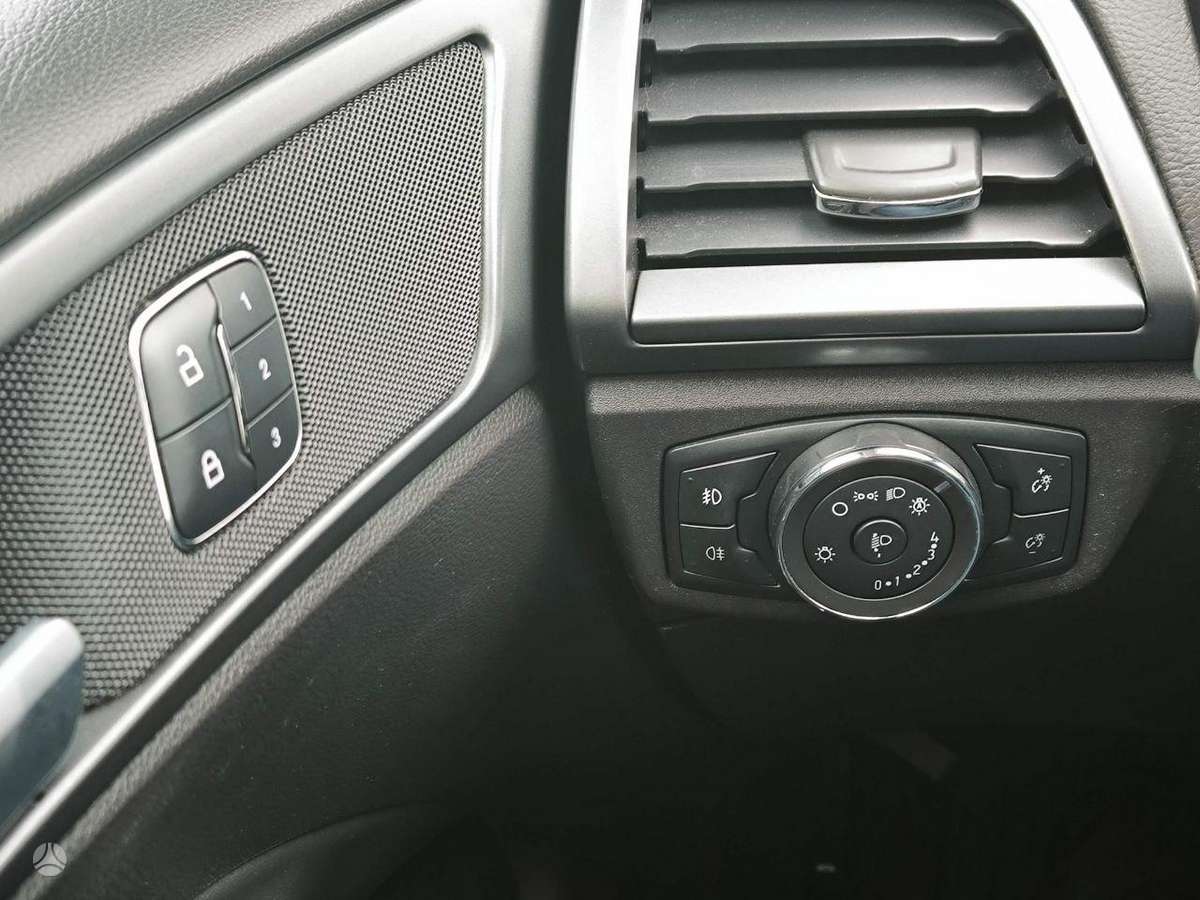 Ford Mondeo, 2.0 l., Хэтчбек