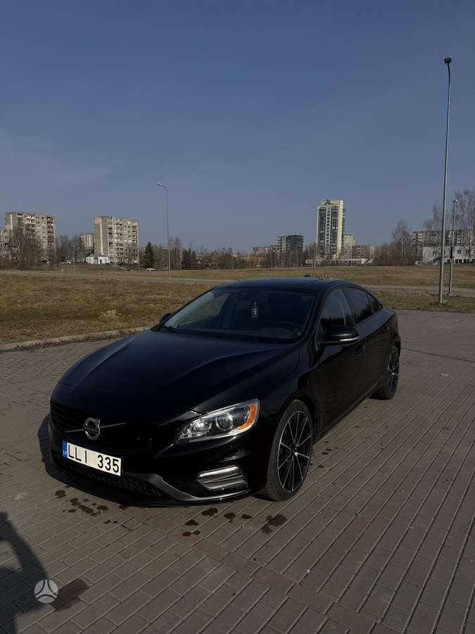 Volvo S60, 2.0 l., Седан