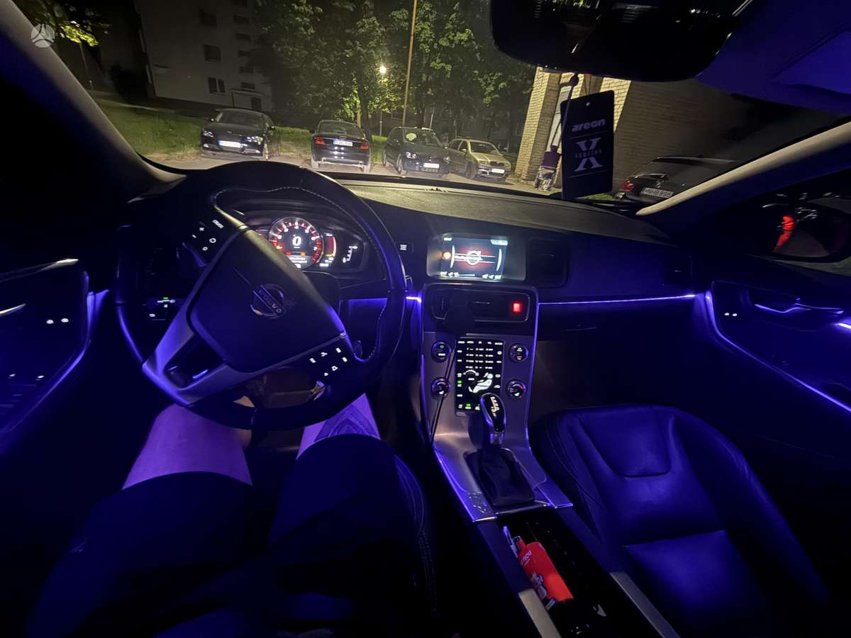 Volvo S60 - 9