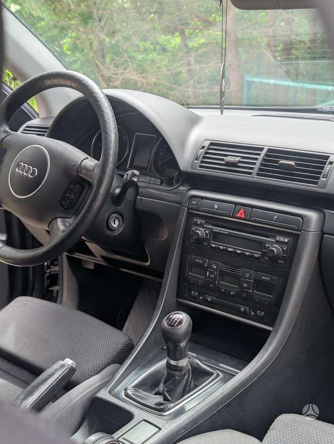 Audi A4, 2.5 l., universalas