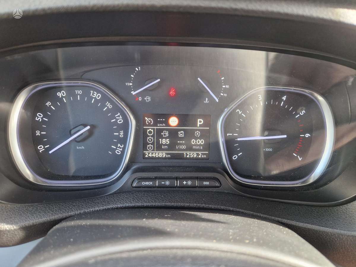 Peugeot Expert - 9