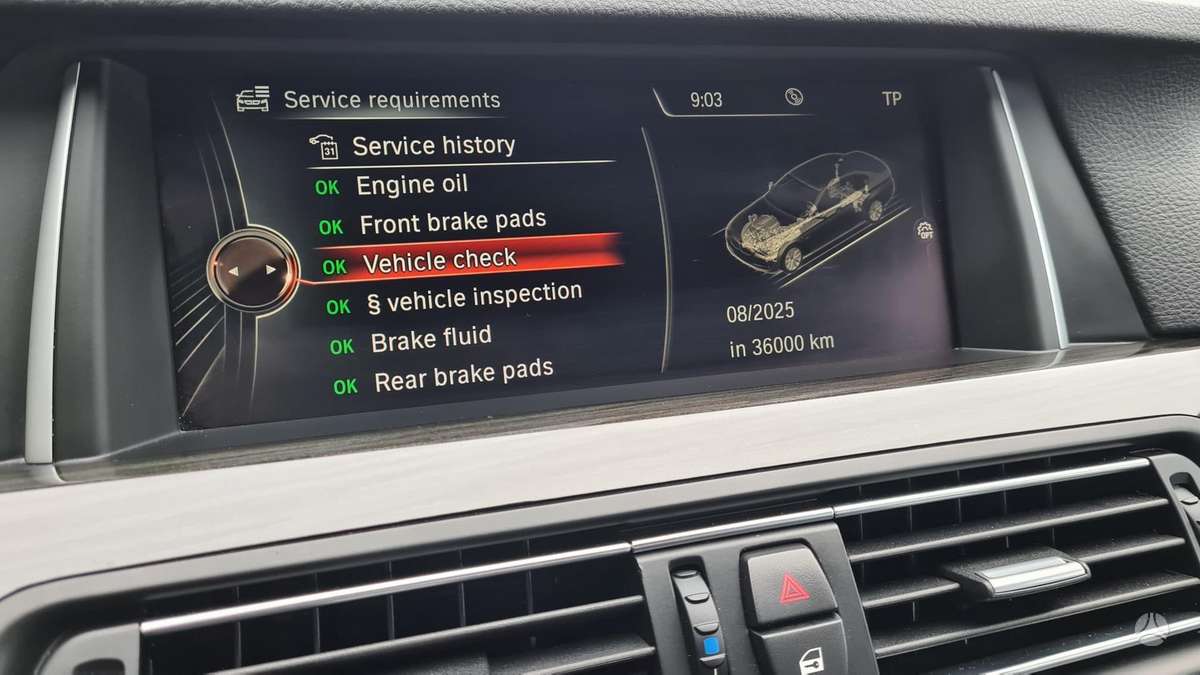 BMW 518, 2.0 l., Седан