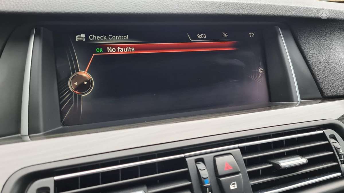 BMW 518, 2.0 l., Седан