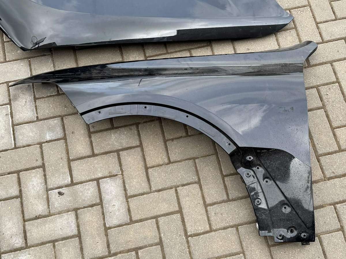 BMW X7 детали кузова