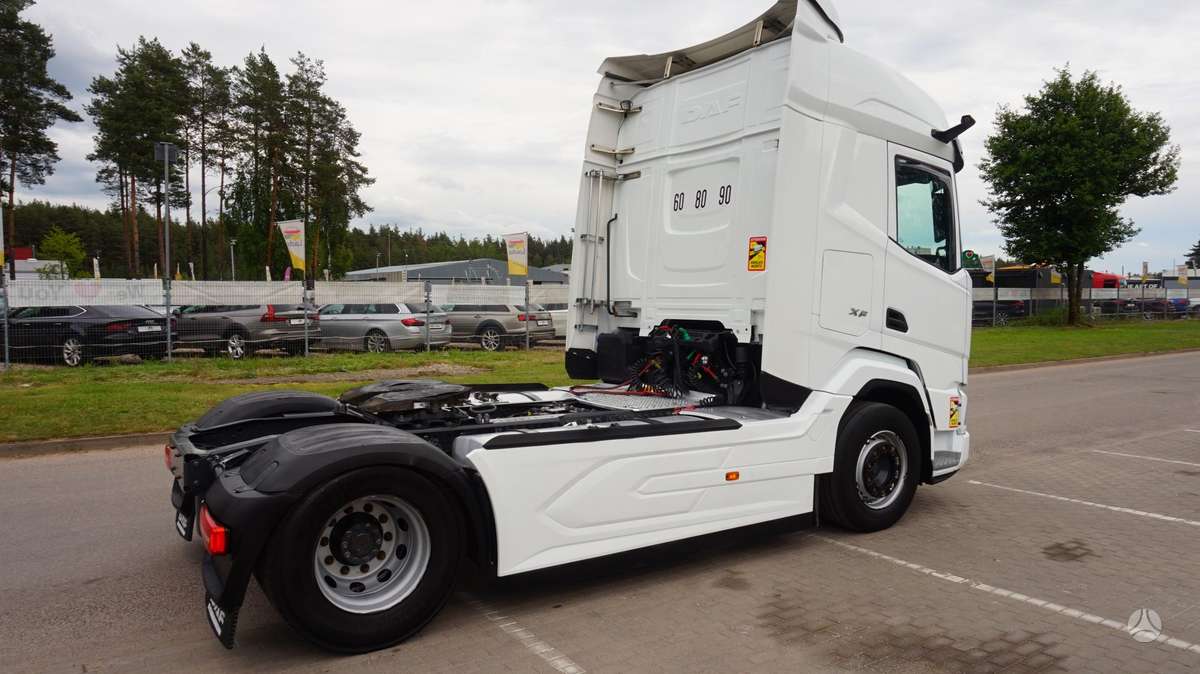 DAF XF480 FT, double sleeper