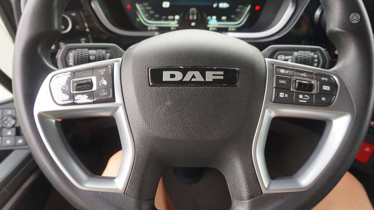 DAF XF480 FT, double sleeper