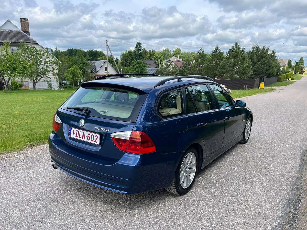 BMW 320, 2.0 l., Универсал