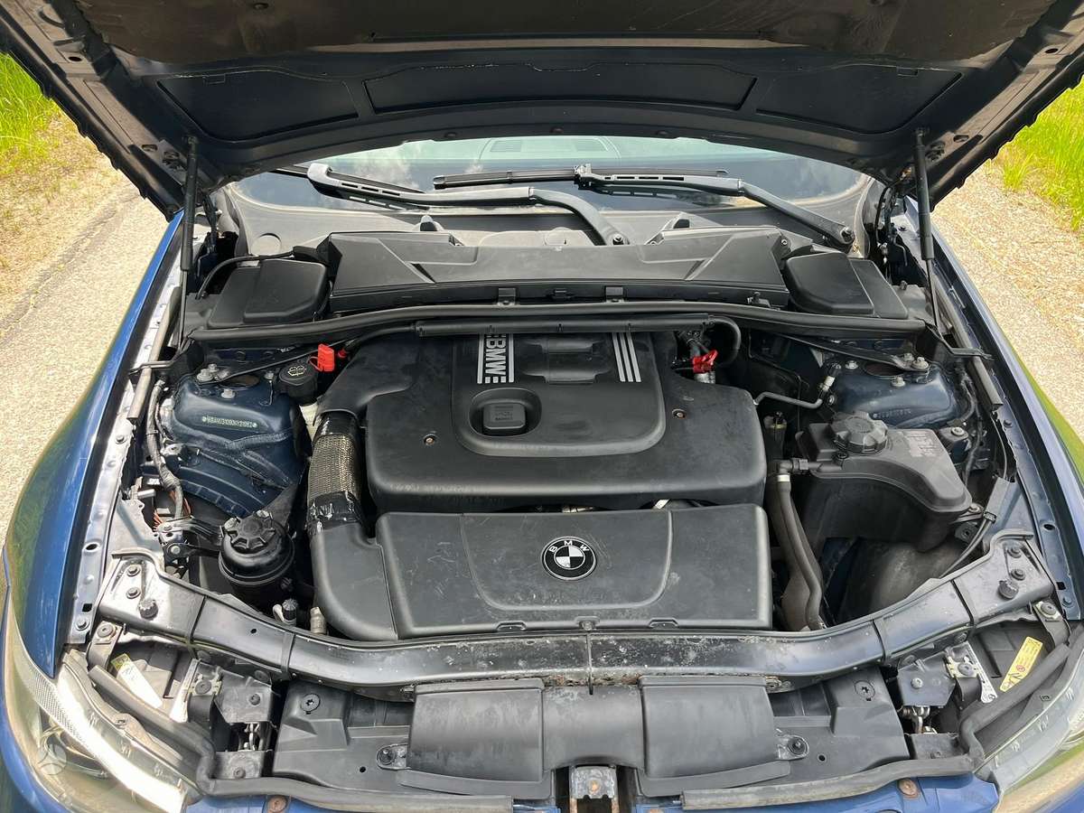 BMW 320, 2.0 l., Универсал
