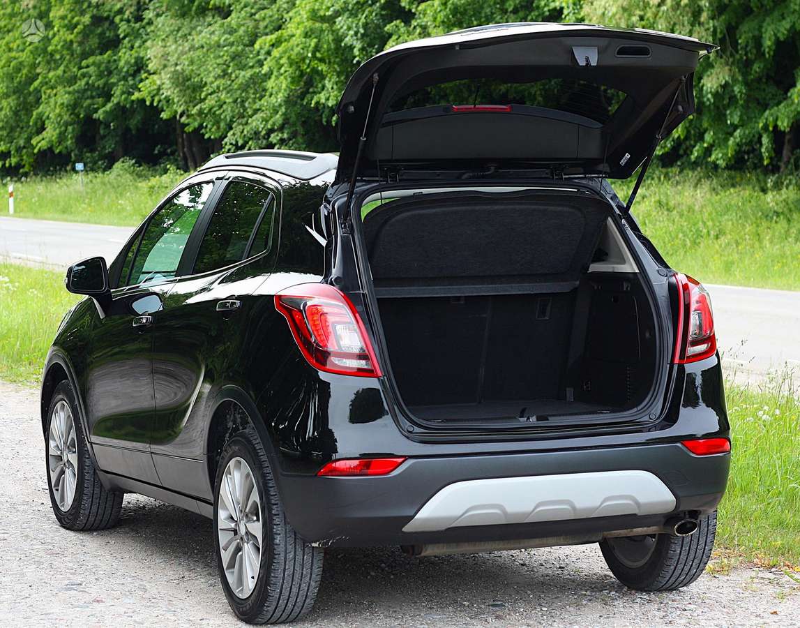 Buick Encore, 1.4 l., off-road / crossover