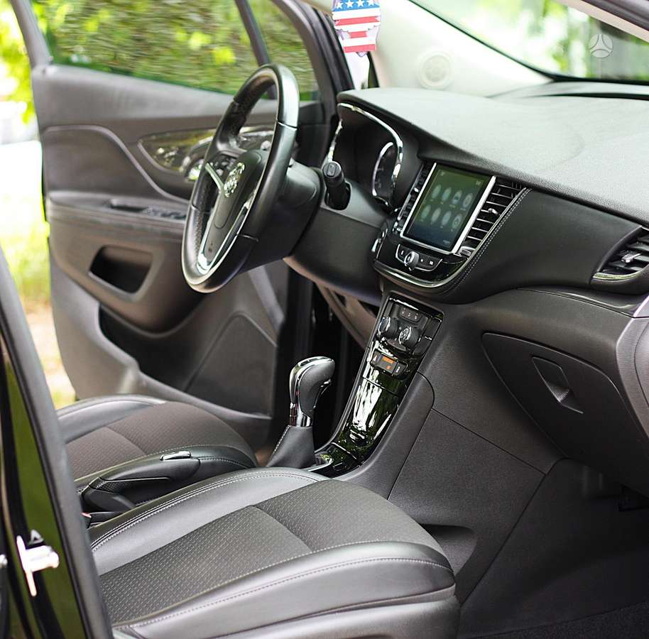 Buick Encore, 1.4 l., off-road / crossover