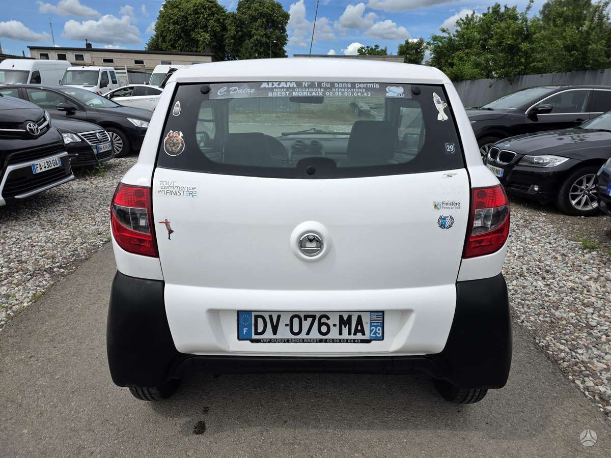Aixam S8, 0.4 l., Хэтчбек