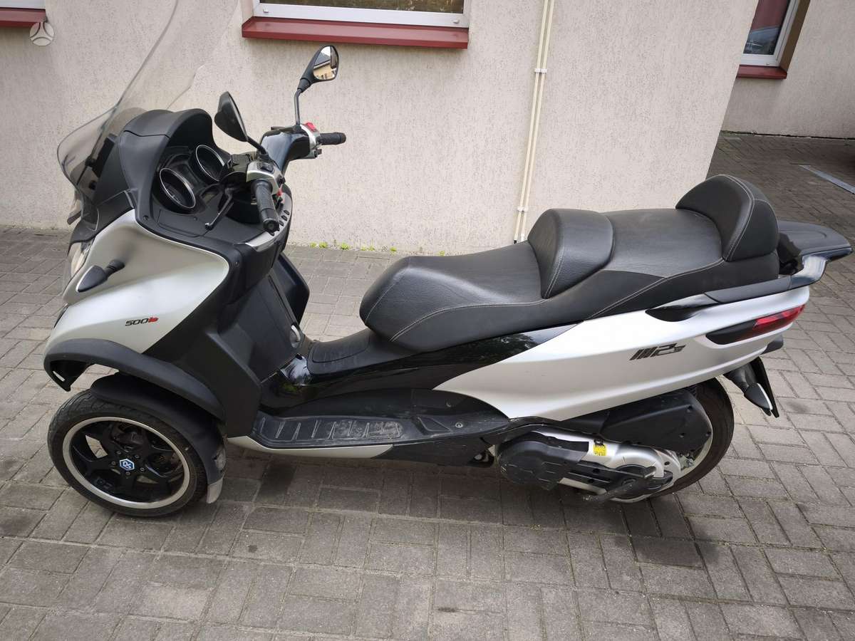 Piaggio MP3 500cc, trikes