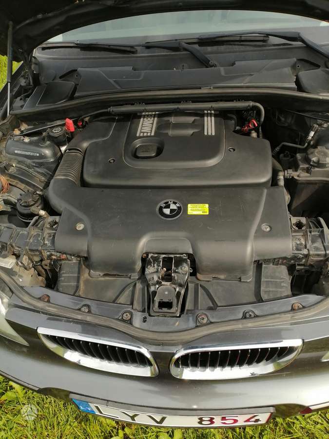 BMW 118, 2.0 l., hatchback