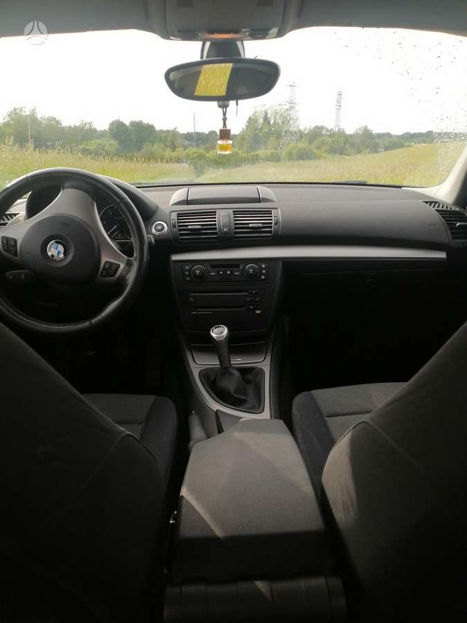 BMW 118, 2.0 l., hatchback