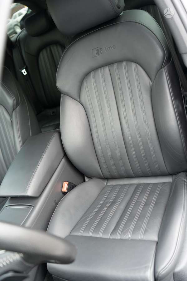 Audi A6, 3.0 l., universalas