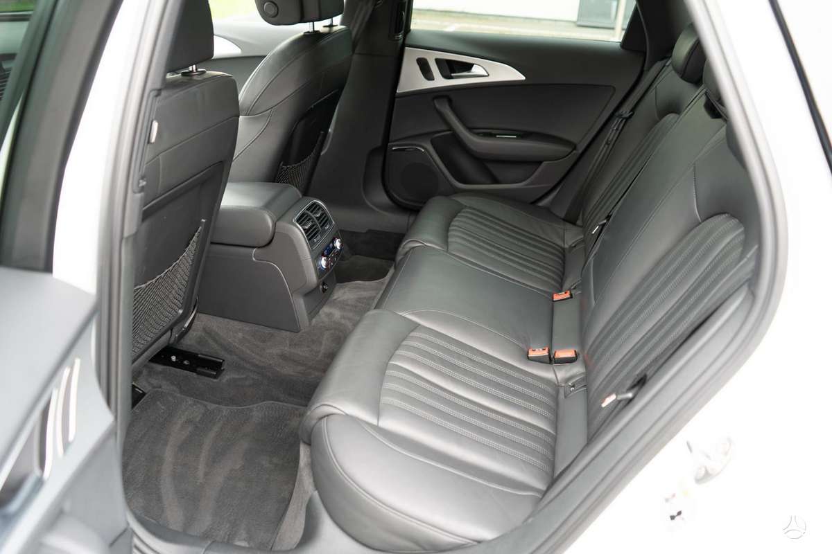 Audi A6, 3.0 l., universalas