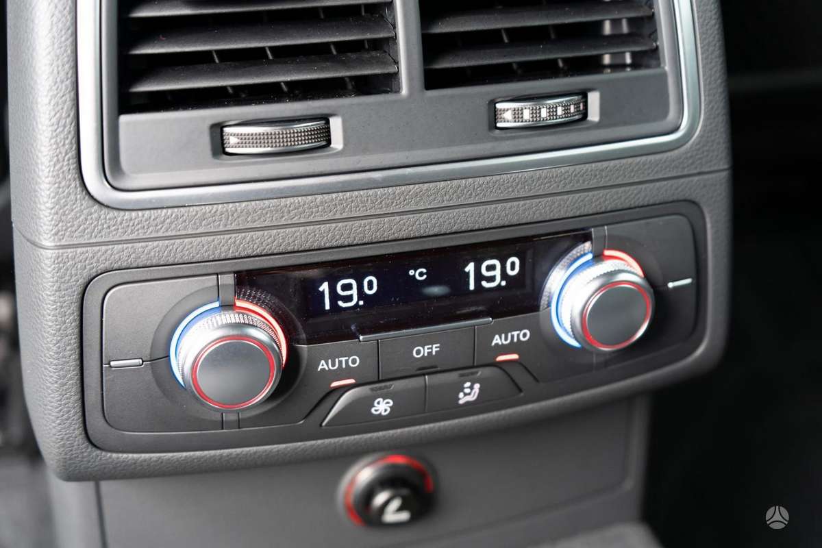 Audi A6, 3.0 l., universalas