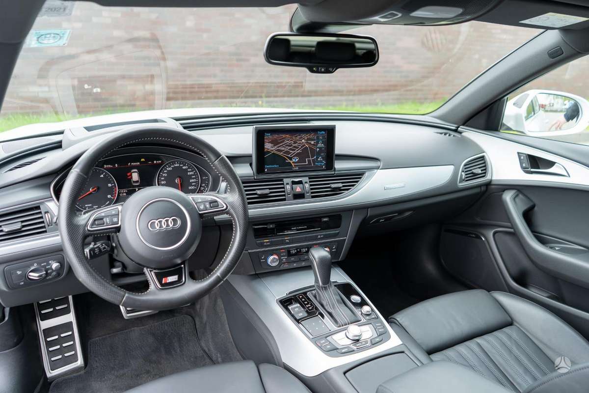 Audi A6, 3.0 l., universalas