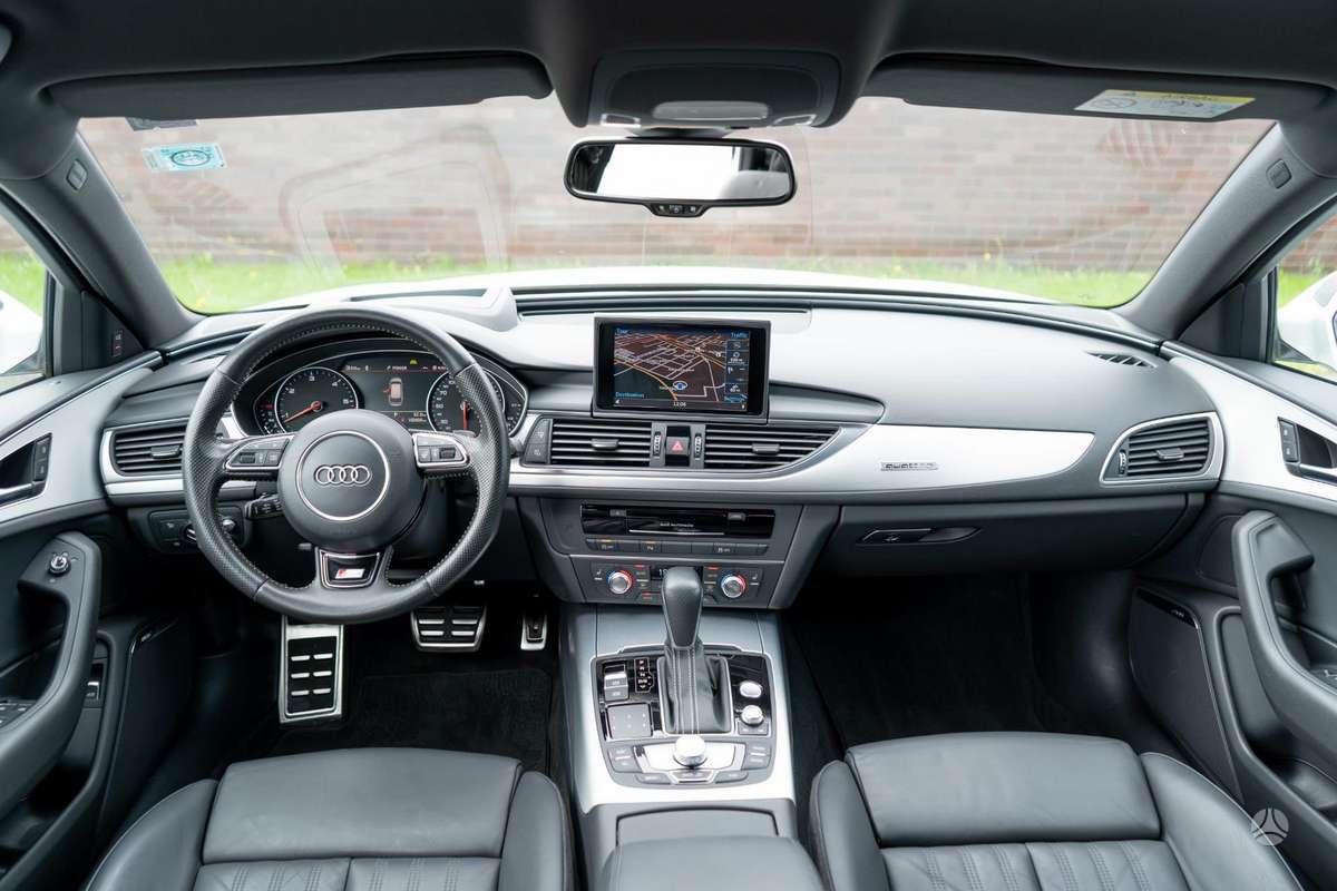 Audi A6, 3.0 l., universalas
