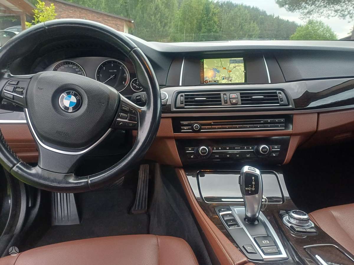 BMW 520, 2.0 l., wagon