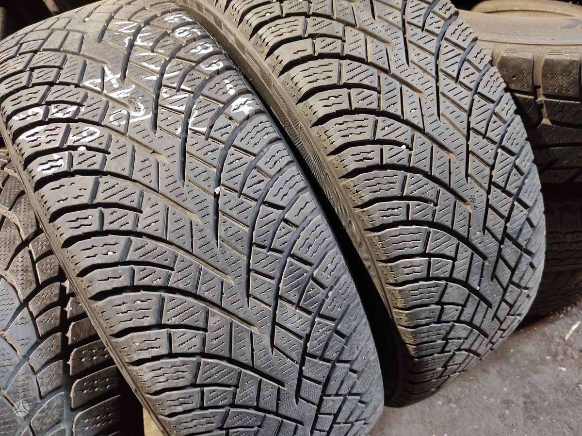 Hankook, žieminės 215/65 R17