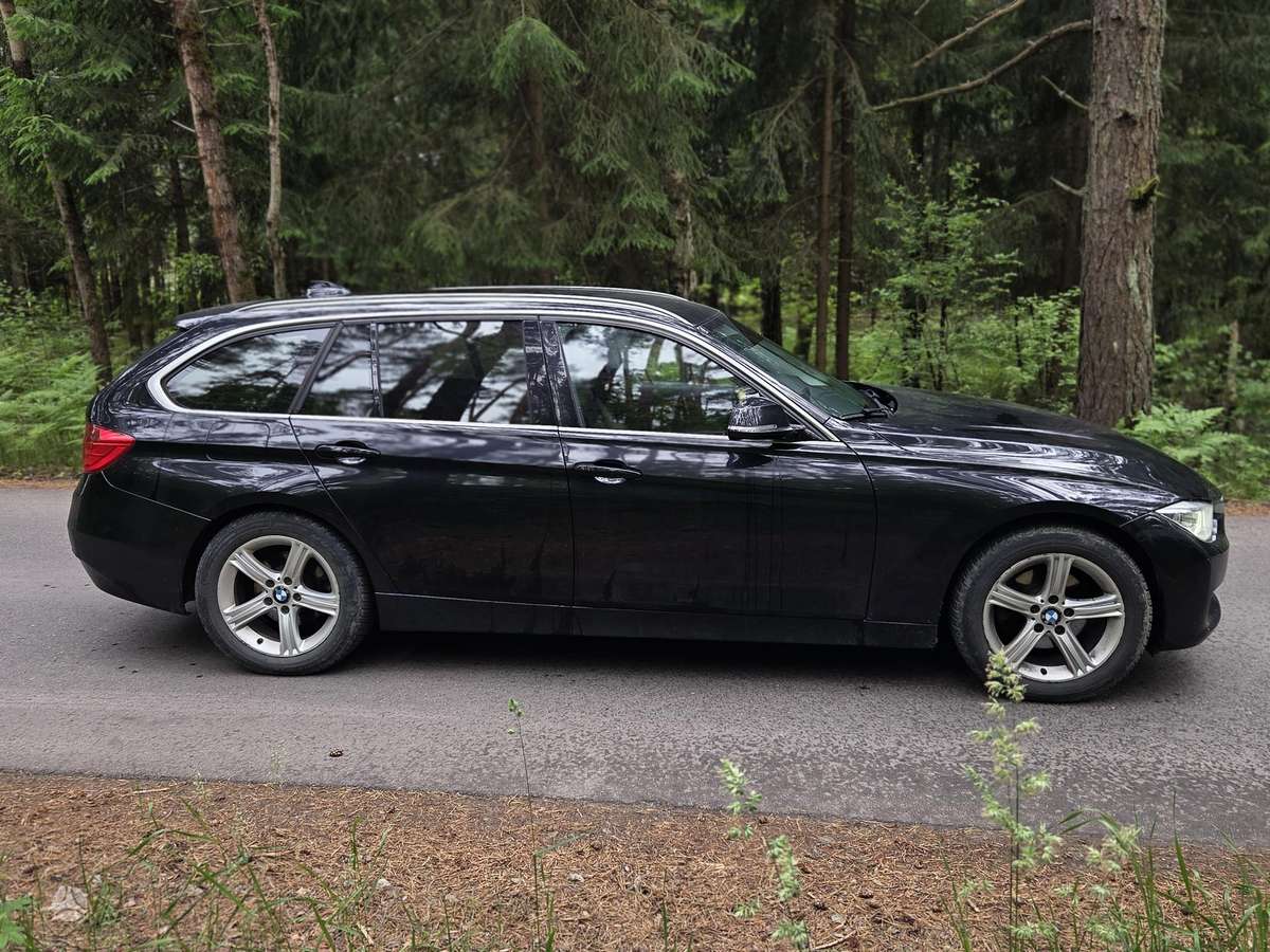 BMW 320, 2.0 l., universalas