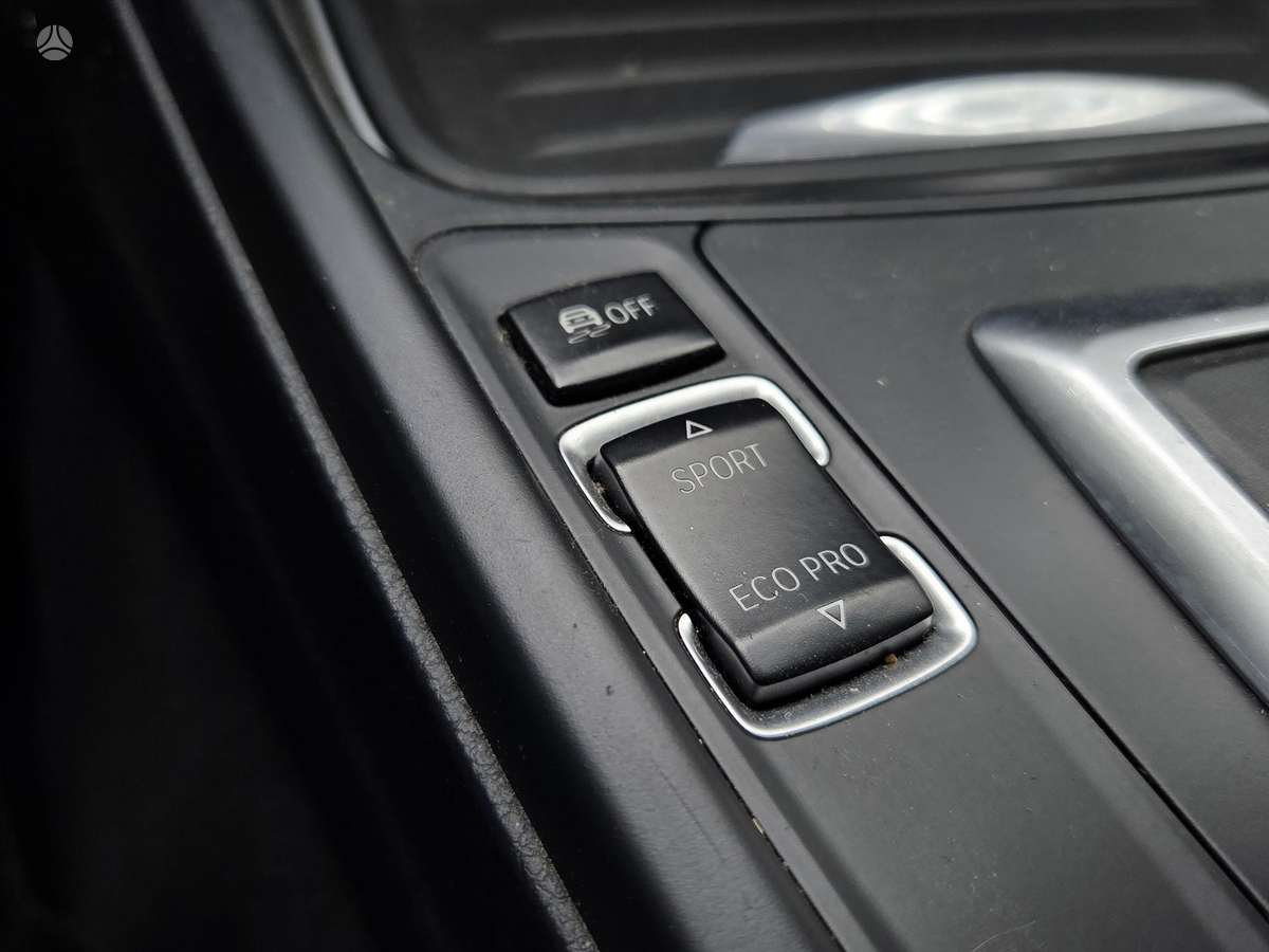 BMW 320, 2.0 l., universalas