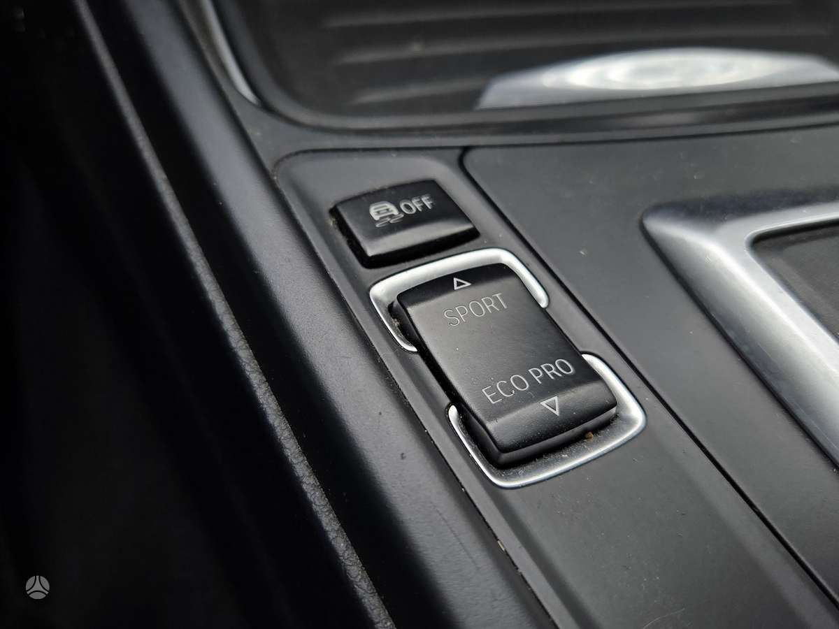 BMW 320, 2.0 l., wagon