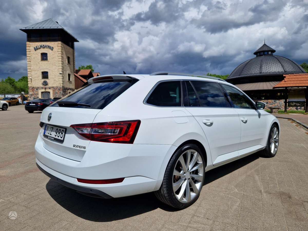 Skoda Superb, 2.0 l., universalas
