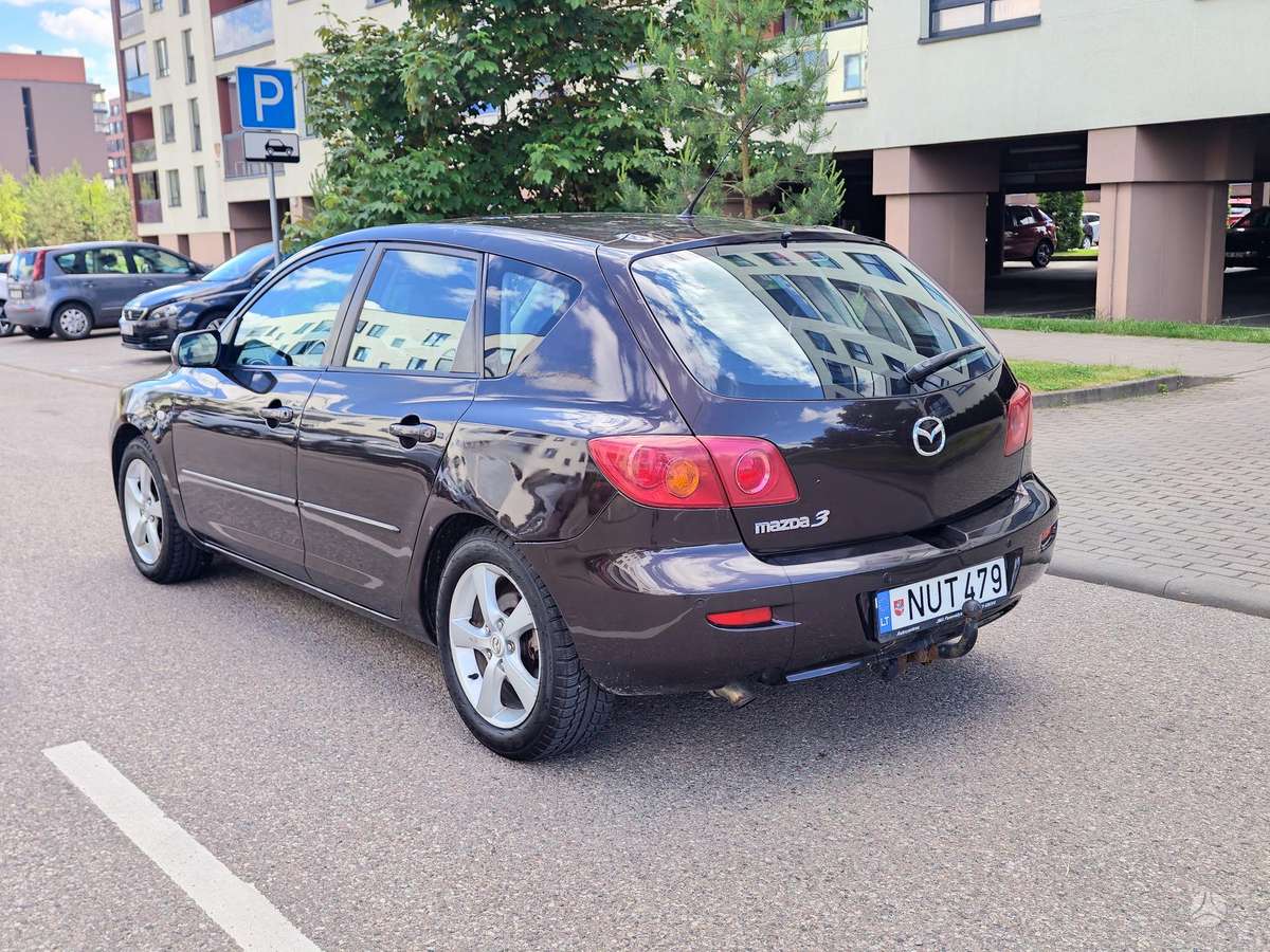 Mazda 3, 1.6 l., hatchback