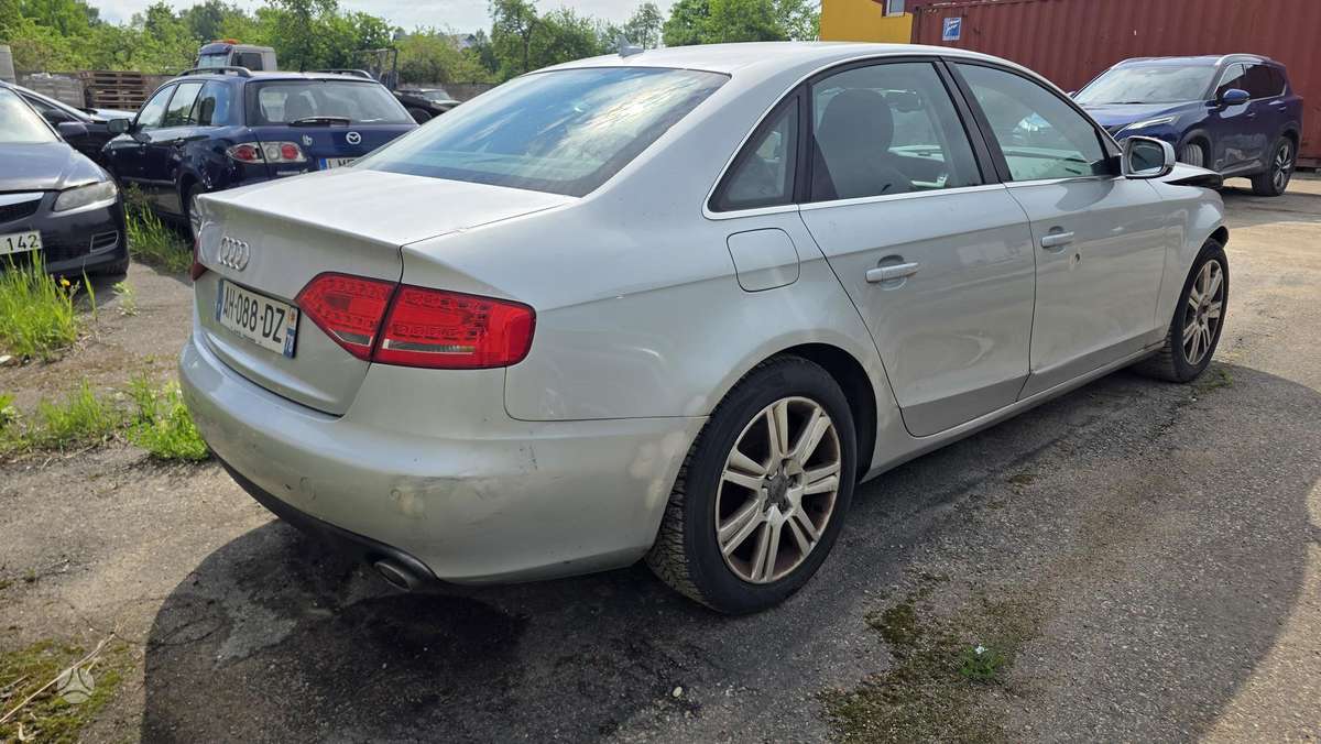 Audi A4, 3.0 l., Седан