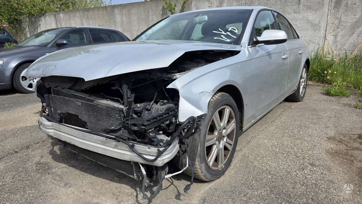 Audi A4, 3.0 l., Седан